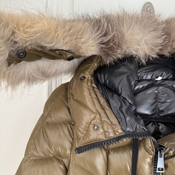 Moncler Fulmarus Shiny Green Down Puffer Coat Real Fur Hood Size 1 - Picture 7 of 14